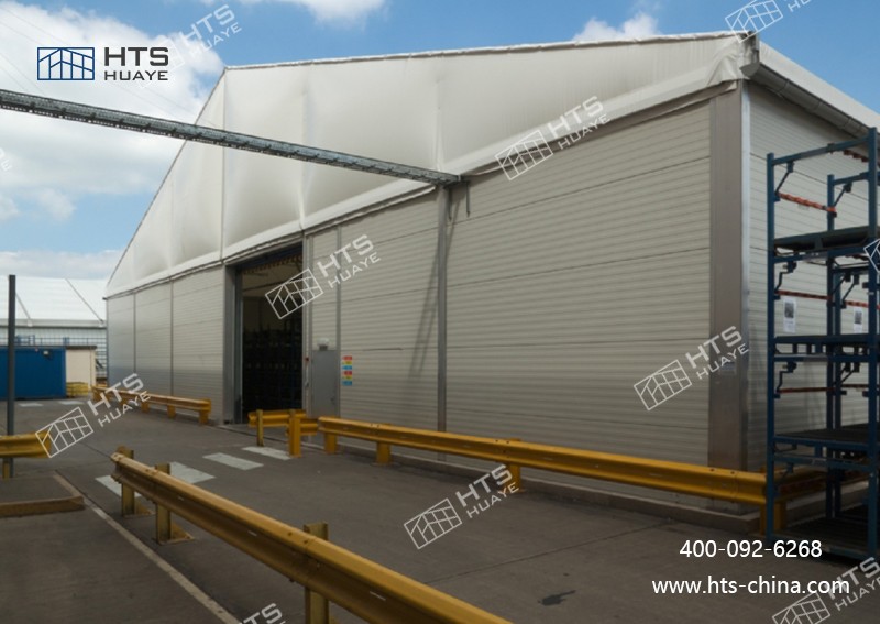 裝配式倉(cāng)庫(kù)篷房打破了高標(biāo)倉(cāng)與鋼構(gòu)倉(cāng) “雙雄并立” 的傳統(tǒng)格局